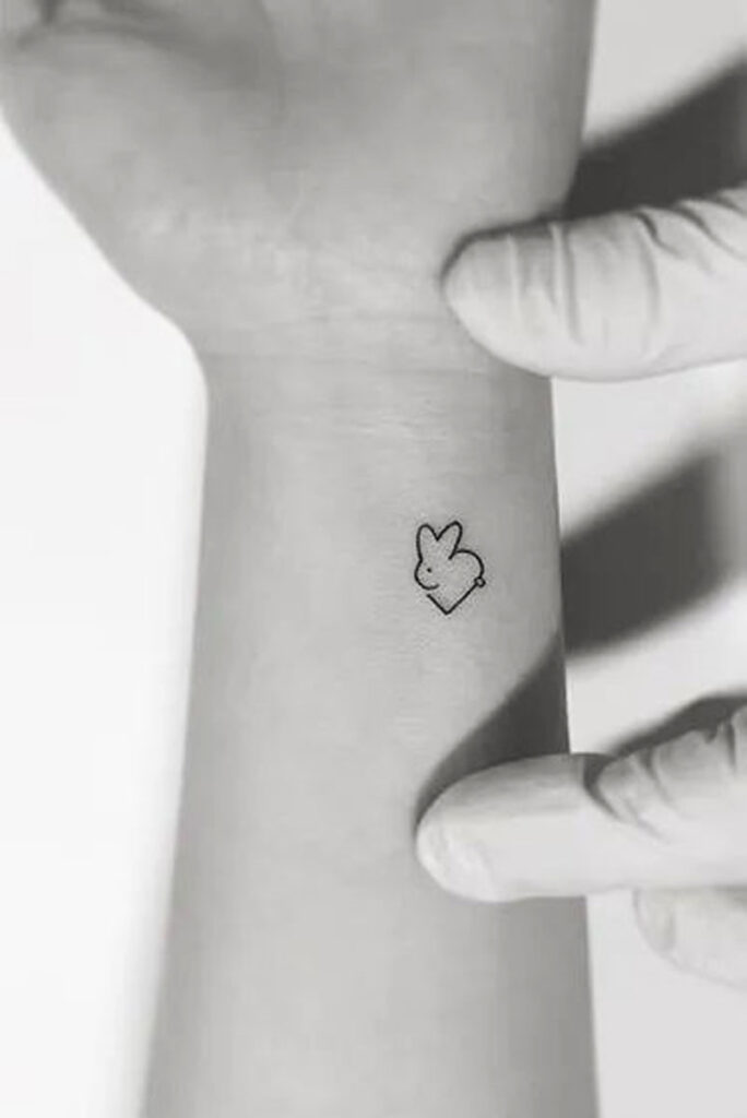 tatuaje corazon pequeño