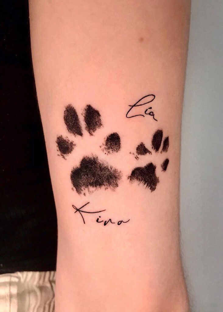 huellas de gatos tatuajes